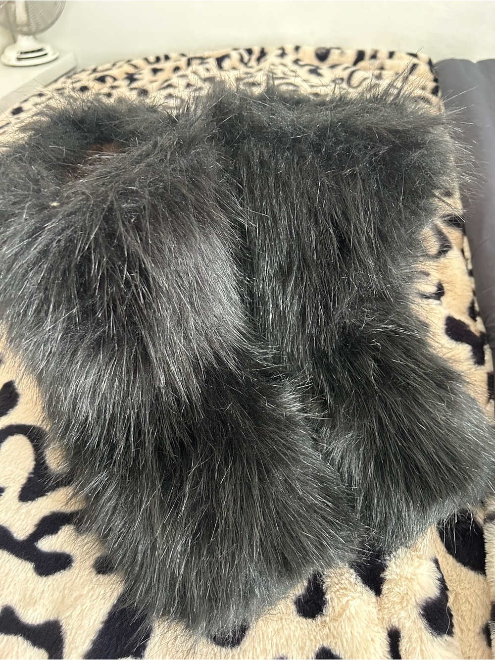 Y2K Faux Fur Black Boots - Women's
